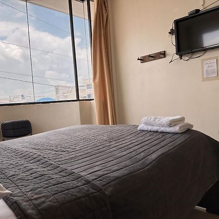 Hostal Posada Del Sol กวายากิล ภายนอก รูปภาพ