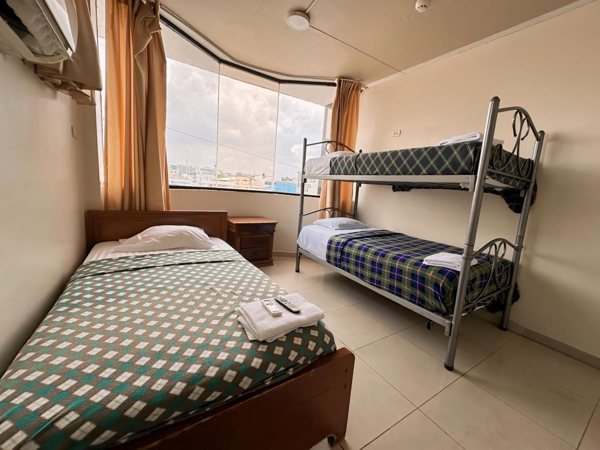 Hostal Posada Del Sol กวายากิล ภายนอก รูปภาพ