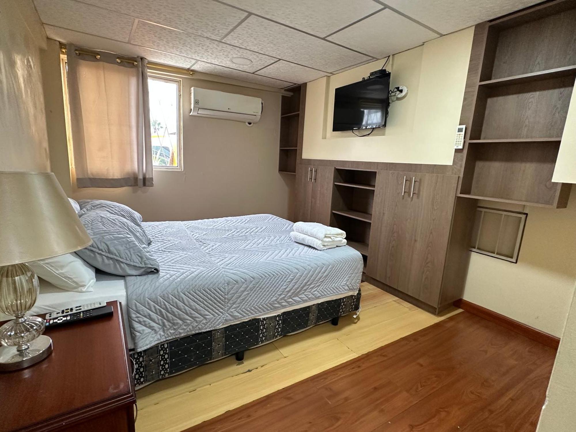 Hostal Posada Del Sol กวายากิล ภายนอก รูปภาพ
